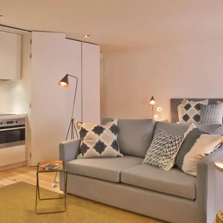 Lisbon Combro 77 Charming Studios By Get Your Stay-2